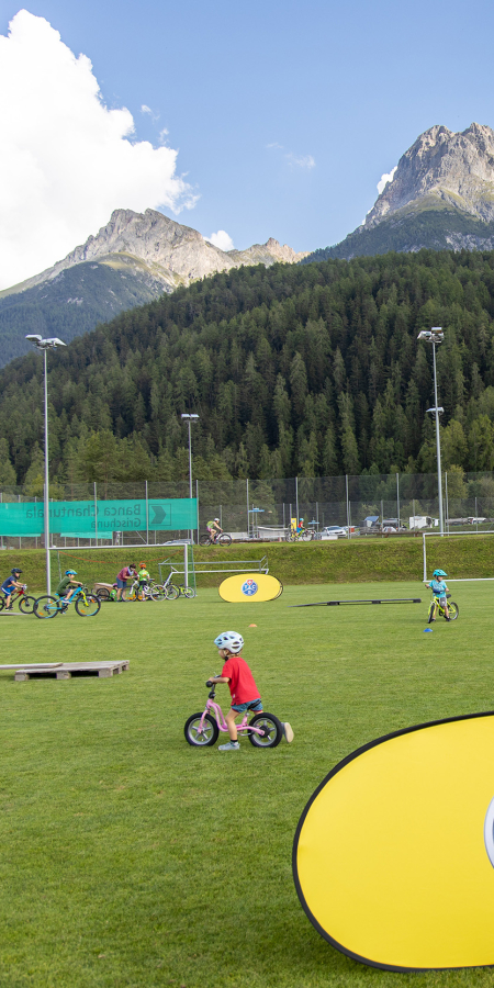 The free children's fun trail in Gurlaina, Scuol. The free children's fun trail in Gurlaina, Scuol.